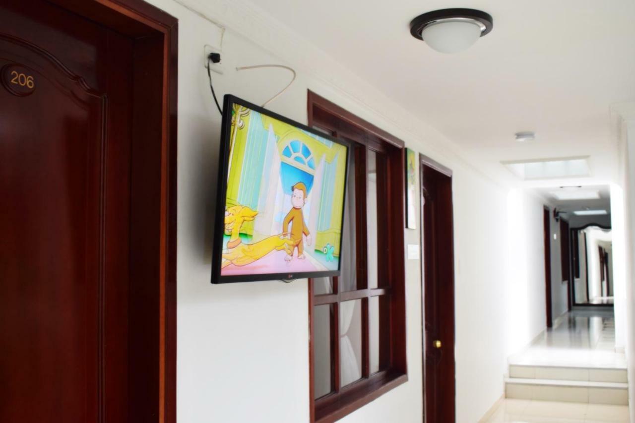 Hotel Londres Pasto Luaran gambar
