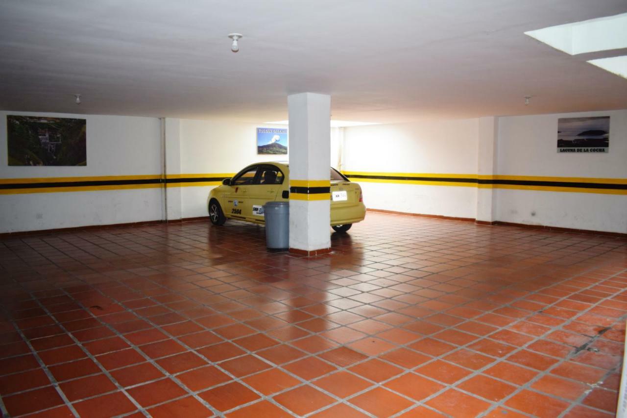 Hotel Londres Pasto Luaran gambar