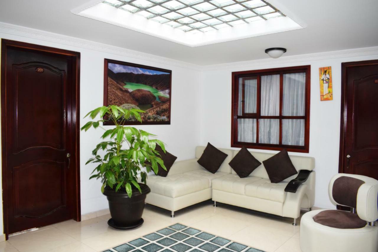Hotel Londres Pasto Luaran gambar