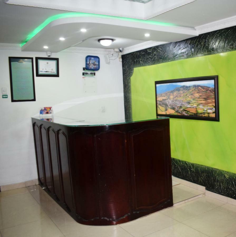 Hotel Londres Pasto Luaran gambar
